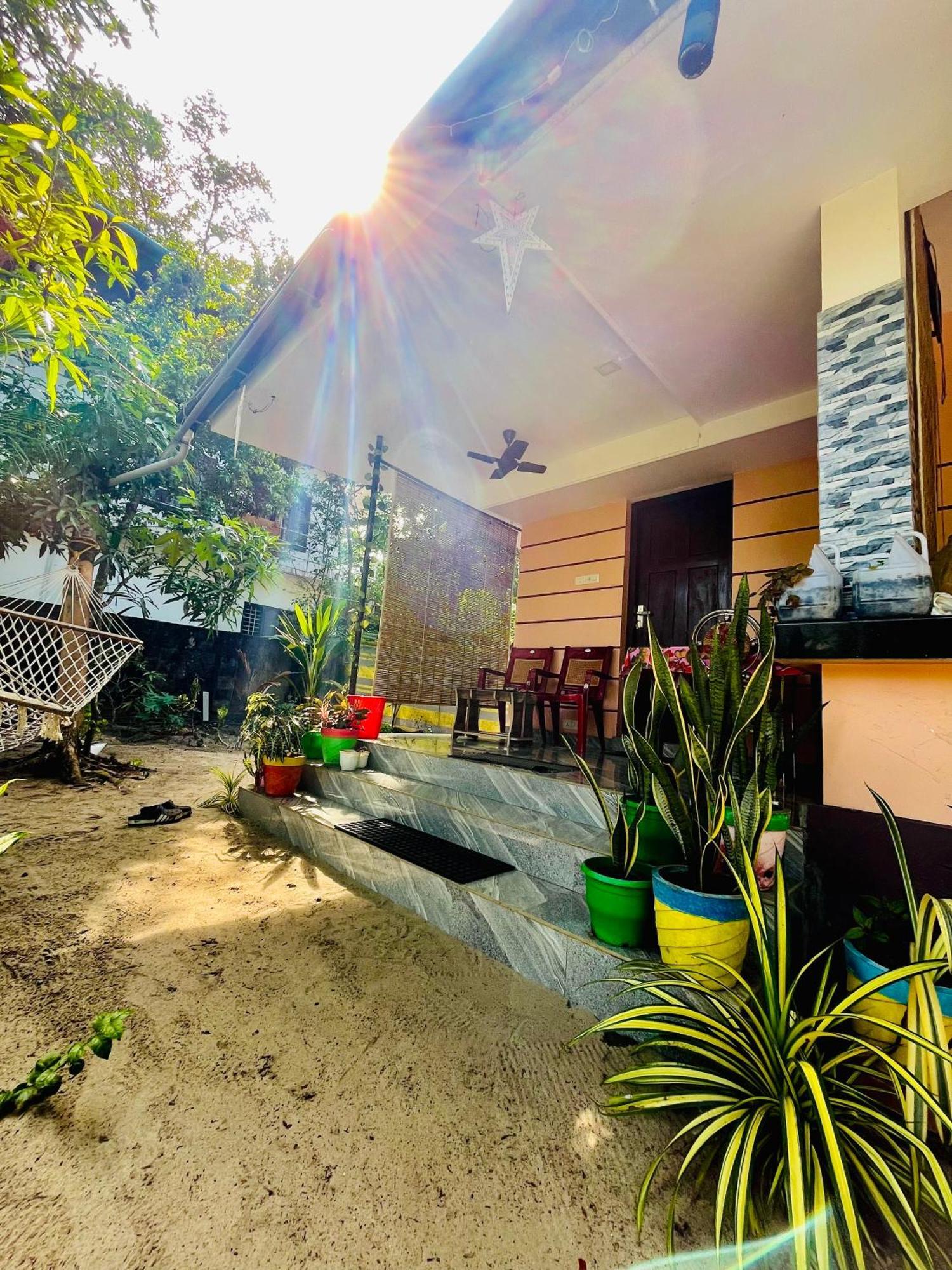 Marari Kallyani Beach Homestay Mararikulam Esterno foto